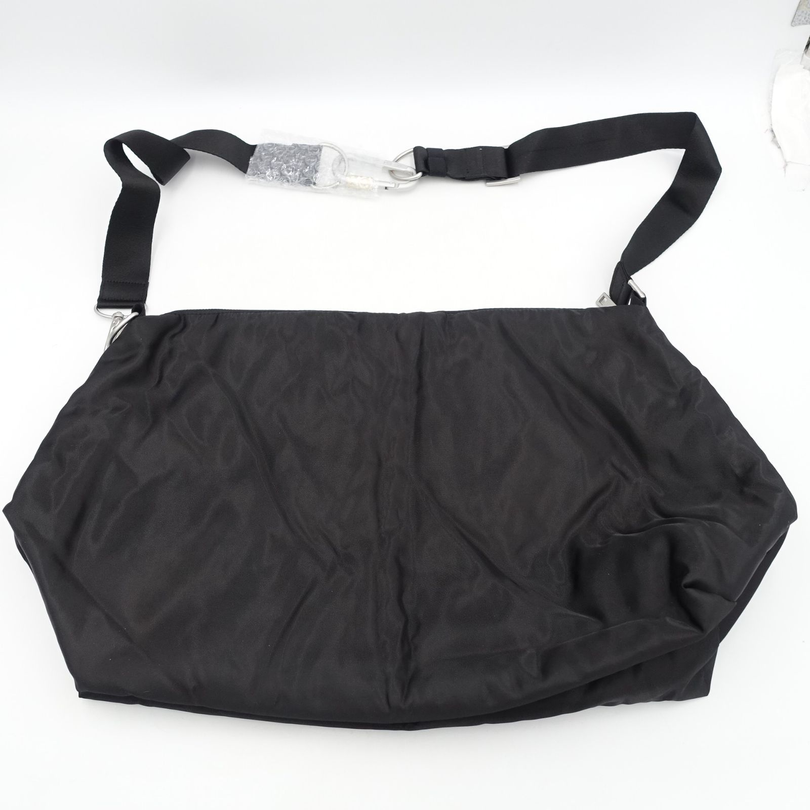 BTS ジョングク GOLDEN ショルダーバッグ １度だけ使用 トレカ フォト カード SHOULDER BAG Johnny s