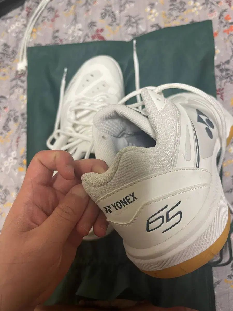 ヨネックス YONEX