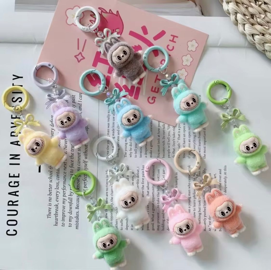 ⭐︎お得な2色セット⭐︎ ラブブ　LABUBU レプリカ　キーホルダー LABUBU ラブブ キーホルダー 2点セット - メルカリ
