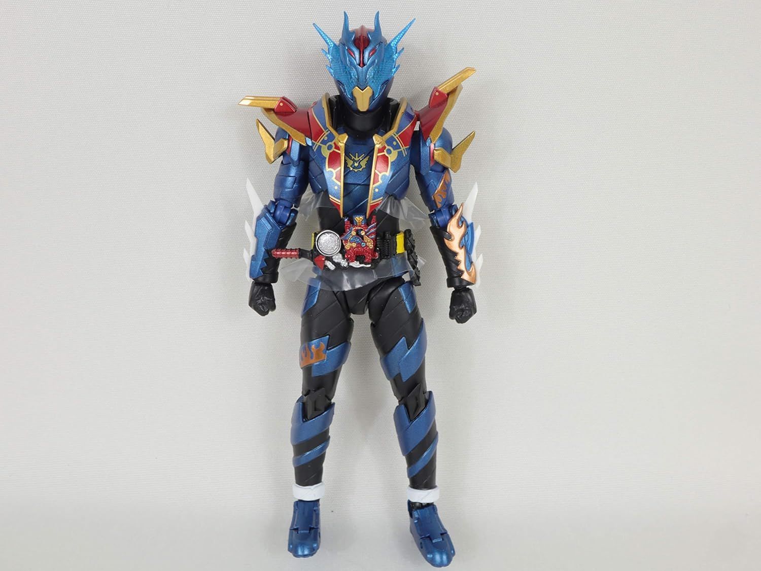 kny26275#61 フィギュアーツ 仮面ライダーグレート クローズ 中古品 中古】(本体B+/箱B)S.H.フィギュアーツ 仮面ライダーグレート