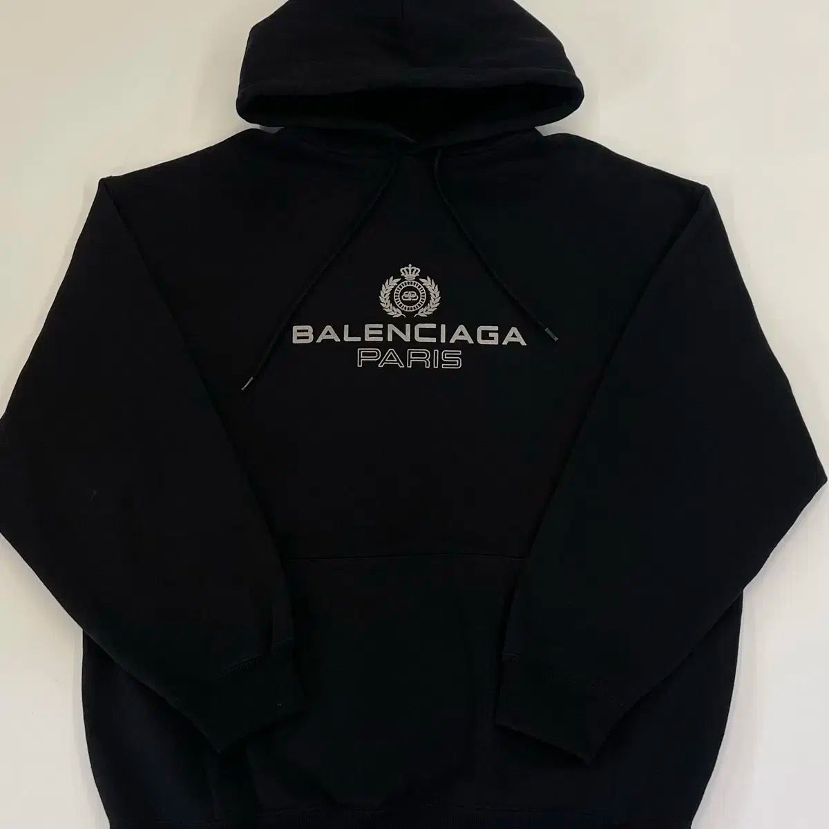 正規品 BALENCIAGA(バレンシアガ) パリ フード付きTシャツ M サイズ 