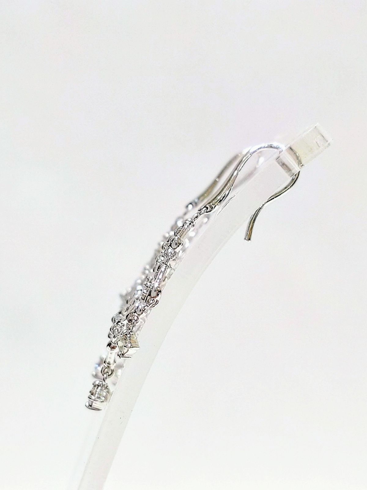 K18WG ダイヤモンド フックピアス【T227】 k18wgブルーダイヤモンド