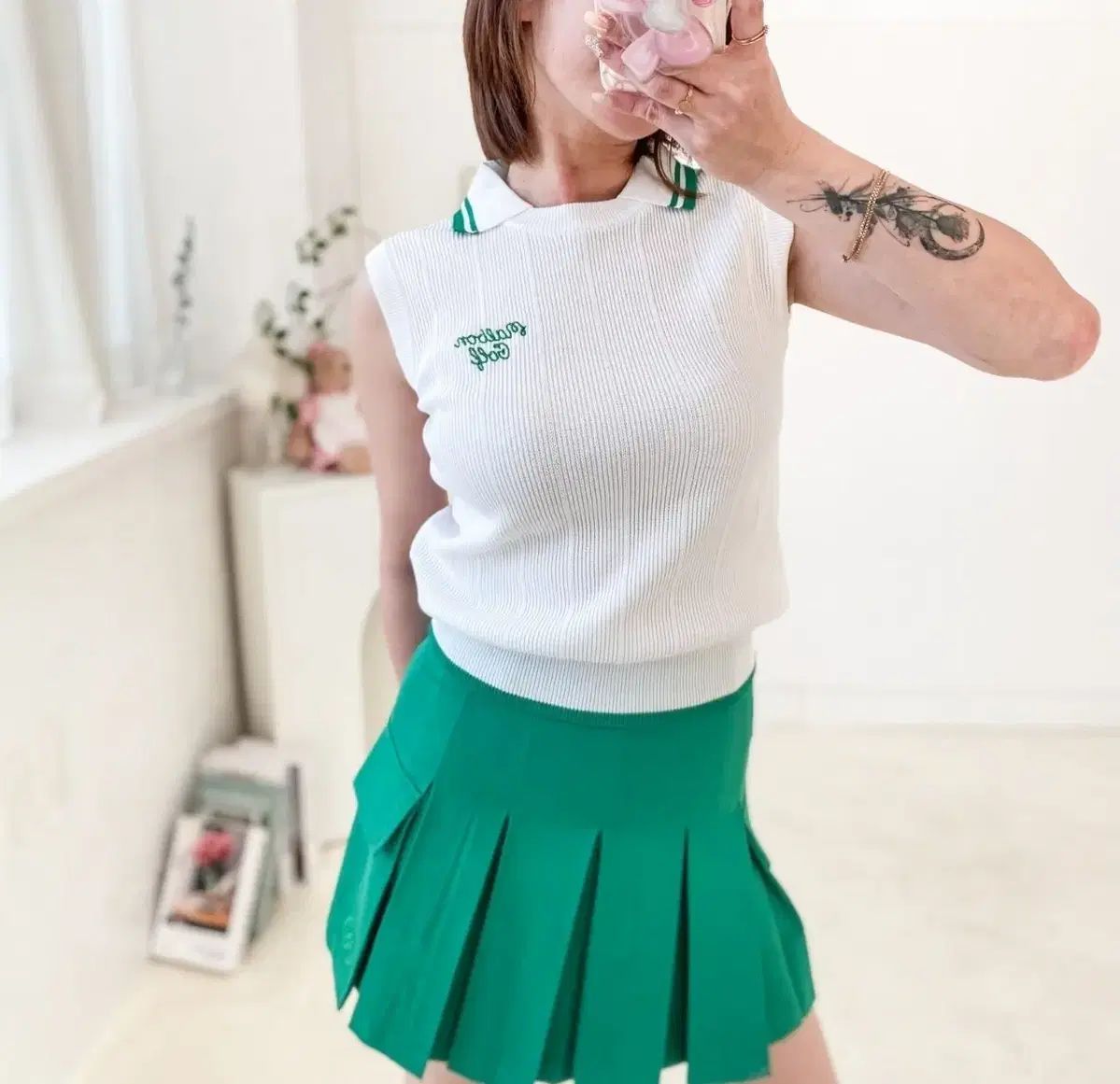 VEST