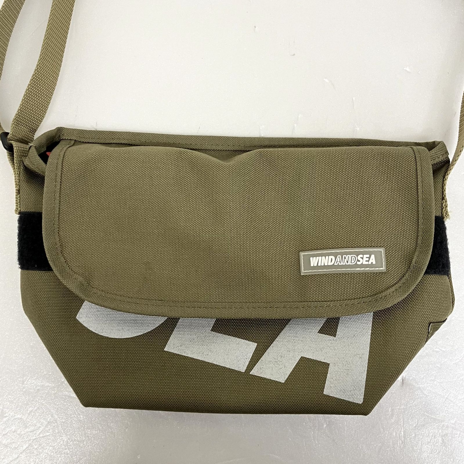 WIND AND SEA メッセンジャーバッグ カーキ マサG様専用【美品】 WIND AND SEA × Manhattan Portage ウィン