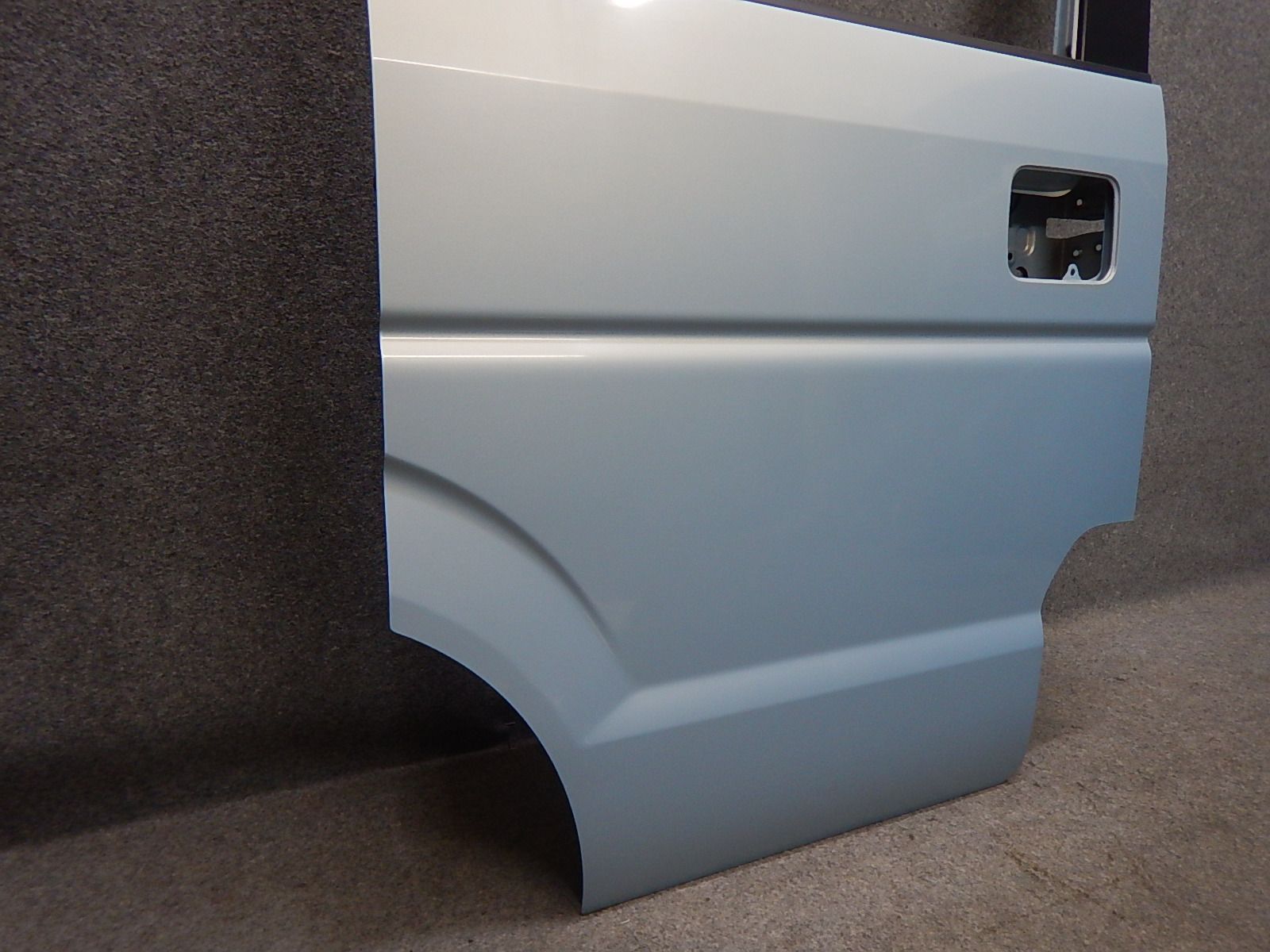 左フロントドア