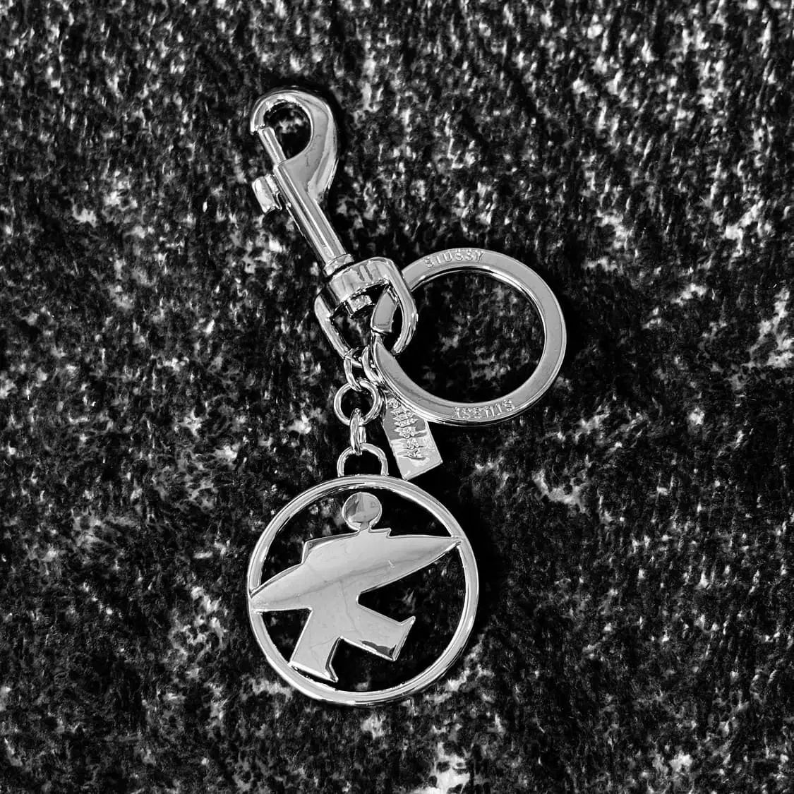 希少ステューシー stussyカラビナ キーホルダー サーフマン stussy ステューシー サーフマン キーチェーン カラビナ