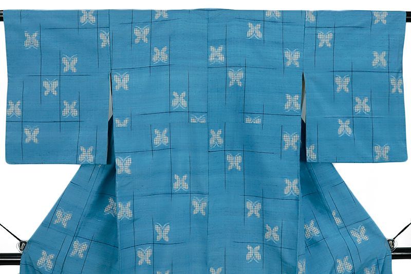 中古 紬 縹紬 京都 千切屋 水色 青 格子 蝶 正絹 着物 仕立て