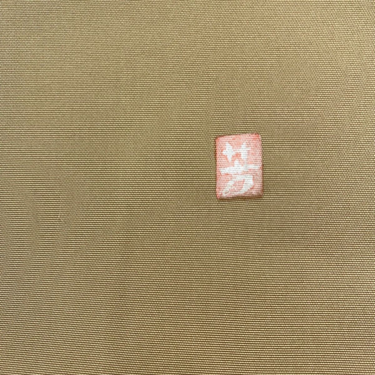 草花 ベージュ
