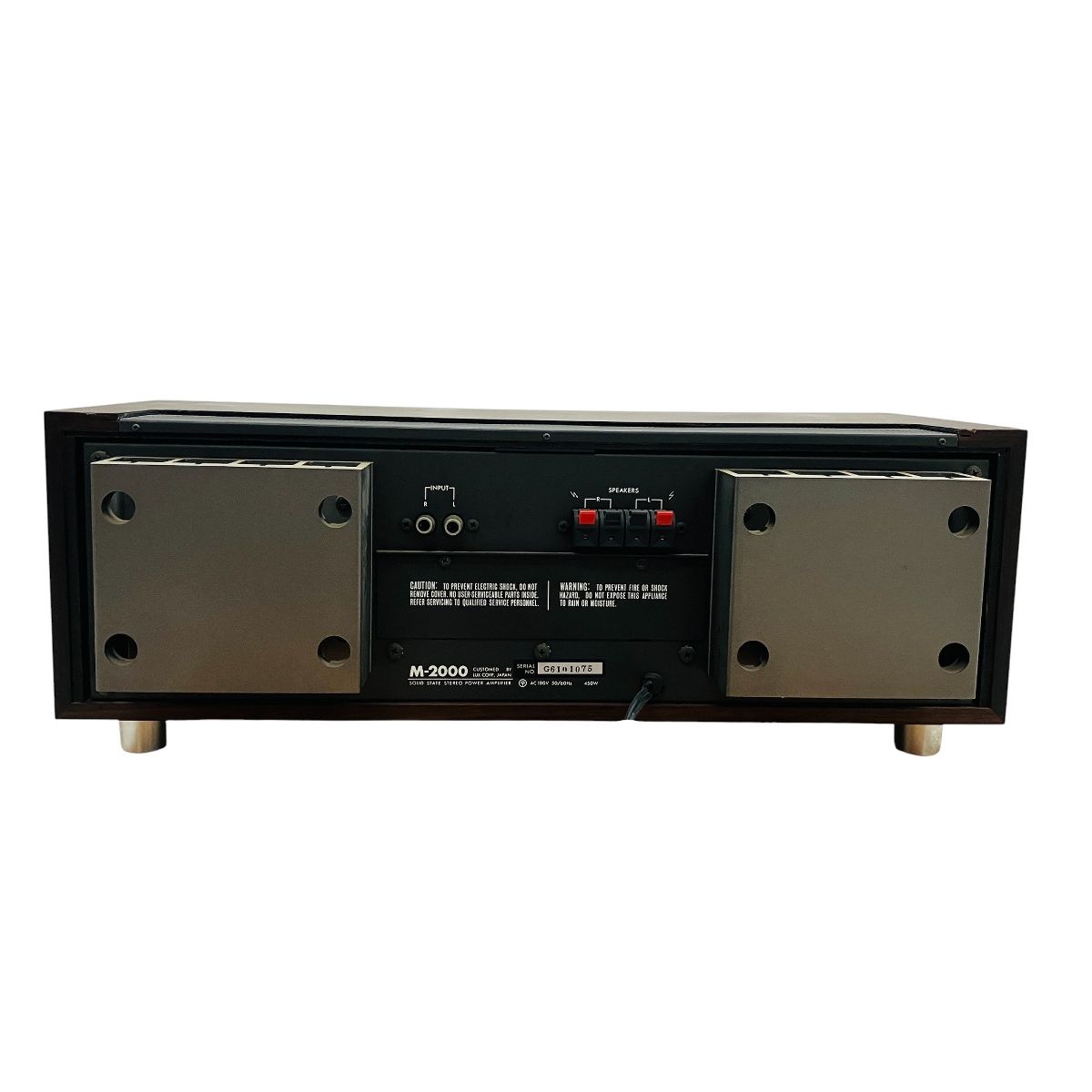 M-2000 パワーアンプ