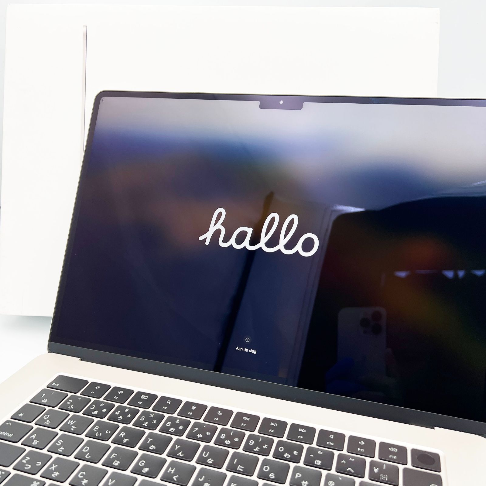 MacBook Air Liquid Retina 15.3インチ Apple M3チップ MRYR3J A スターライト 本体 マックブックエアー