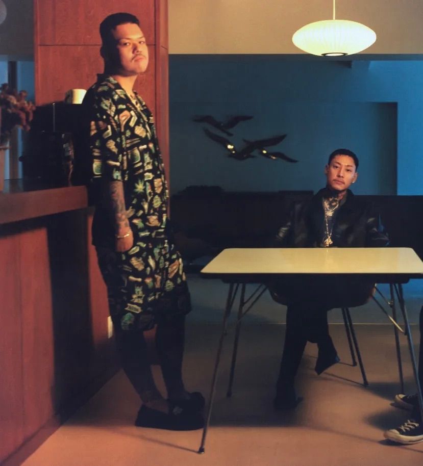 UE THE PARLOUR×BUDSPOOL FLIP&DRAW SHIRTS - メルカリ
