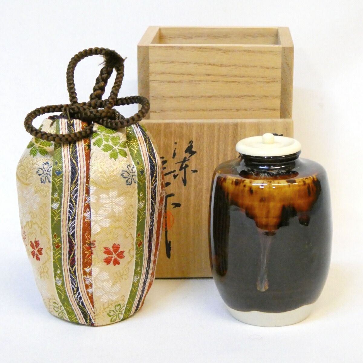 高取焼 肩衝 茶入 桶谷定一作 仕覆 茶道具 桶谷定一作 肩衝茶入 仕覆付 共箱 V408 NT3 道具 ] - 道具 桶谷