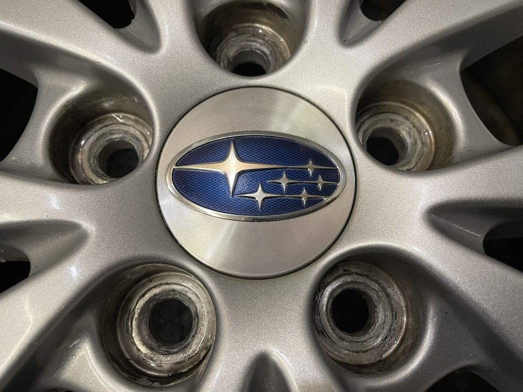 BS BLIZZAK VRX2 195/65R15】スタッドレス【SUBARU インプレッサ 純正 