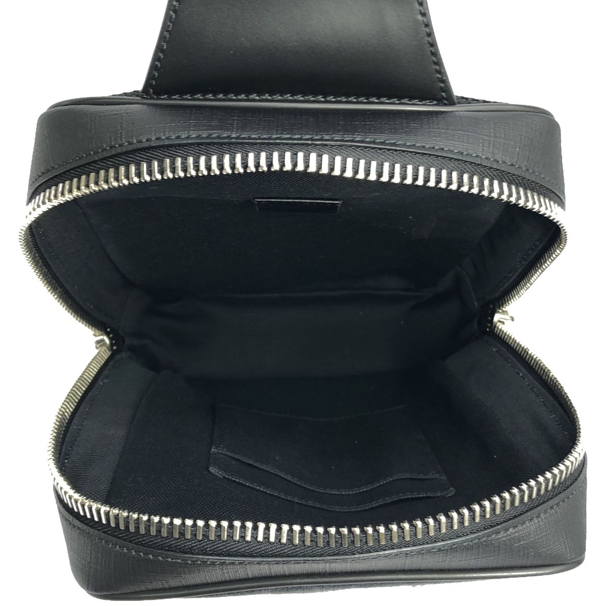 中古】GUCCI グッチ GGスプリーム スリングバックパック ボディバッグ  