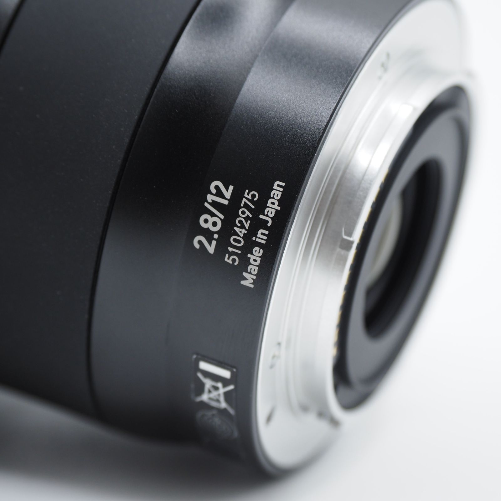 ☆新品級・元箱付き☆ Carl Zeiss カールツァイス Touit 2.8/12