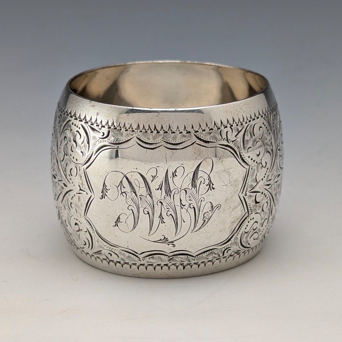 ♥豪華な高級【 ステンレス皿 食器 ・一人鍋】&ステンレス卓上丸型