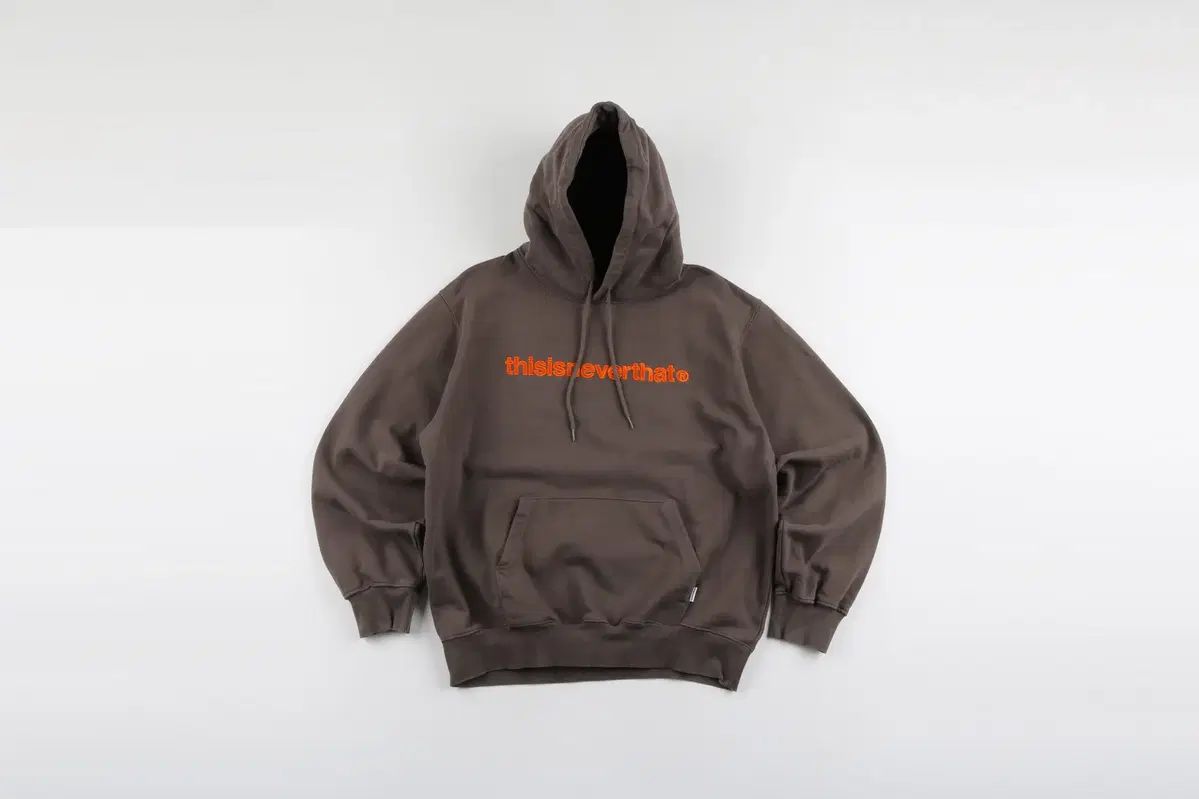 【雷市場（ポンジャン）商品韓国直送】 L thisisneverthat(ディスイズネバーザット) ビッグロゴ 刺繡 フード付きTシャツ