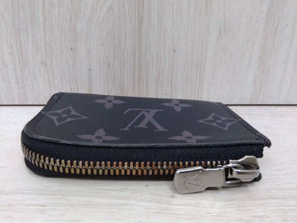 VUITTON