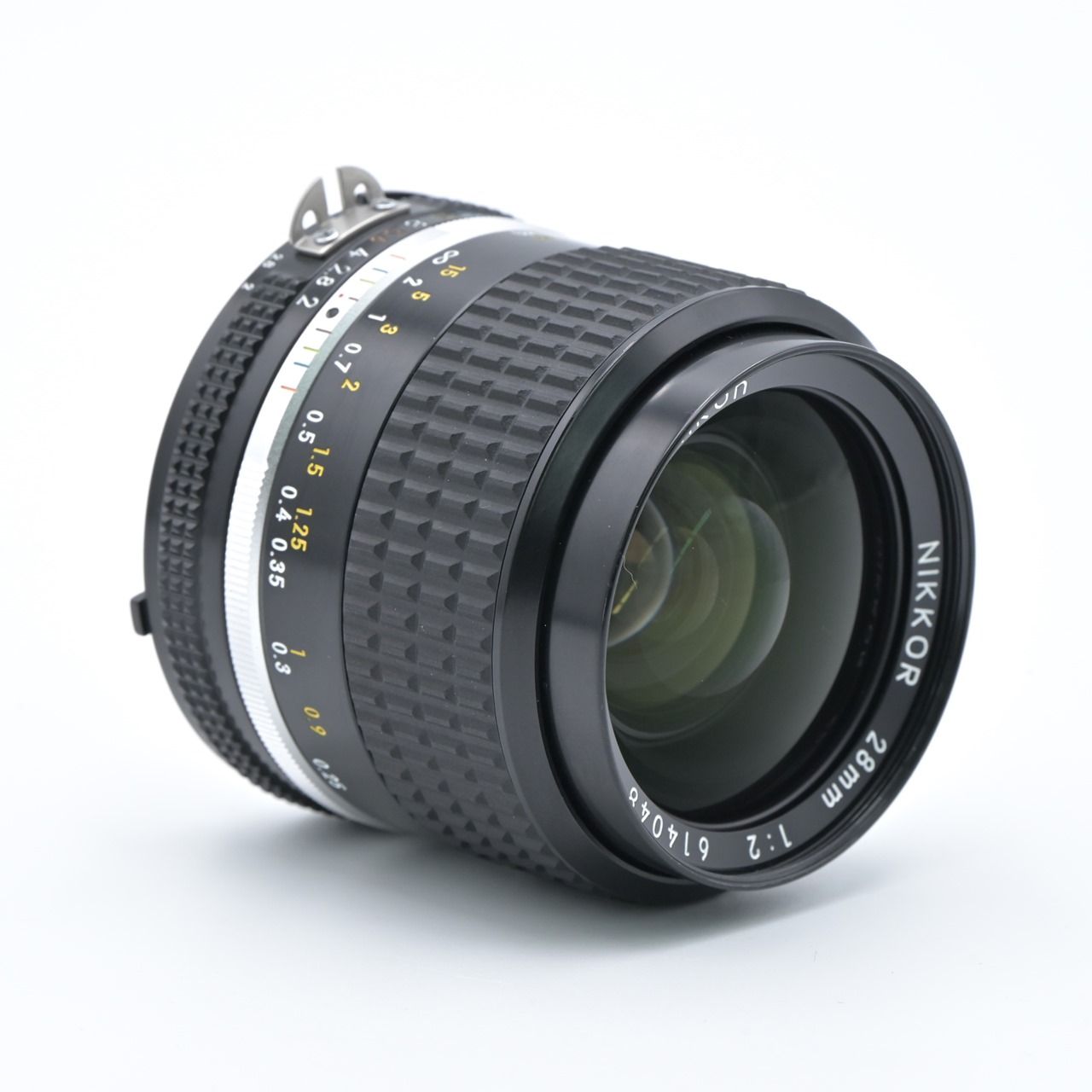 28mm F2