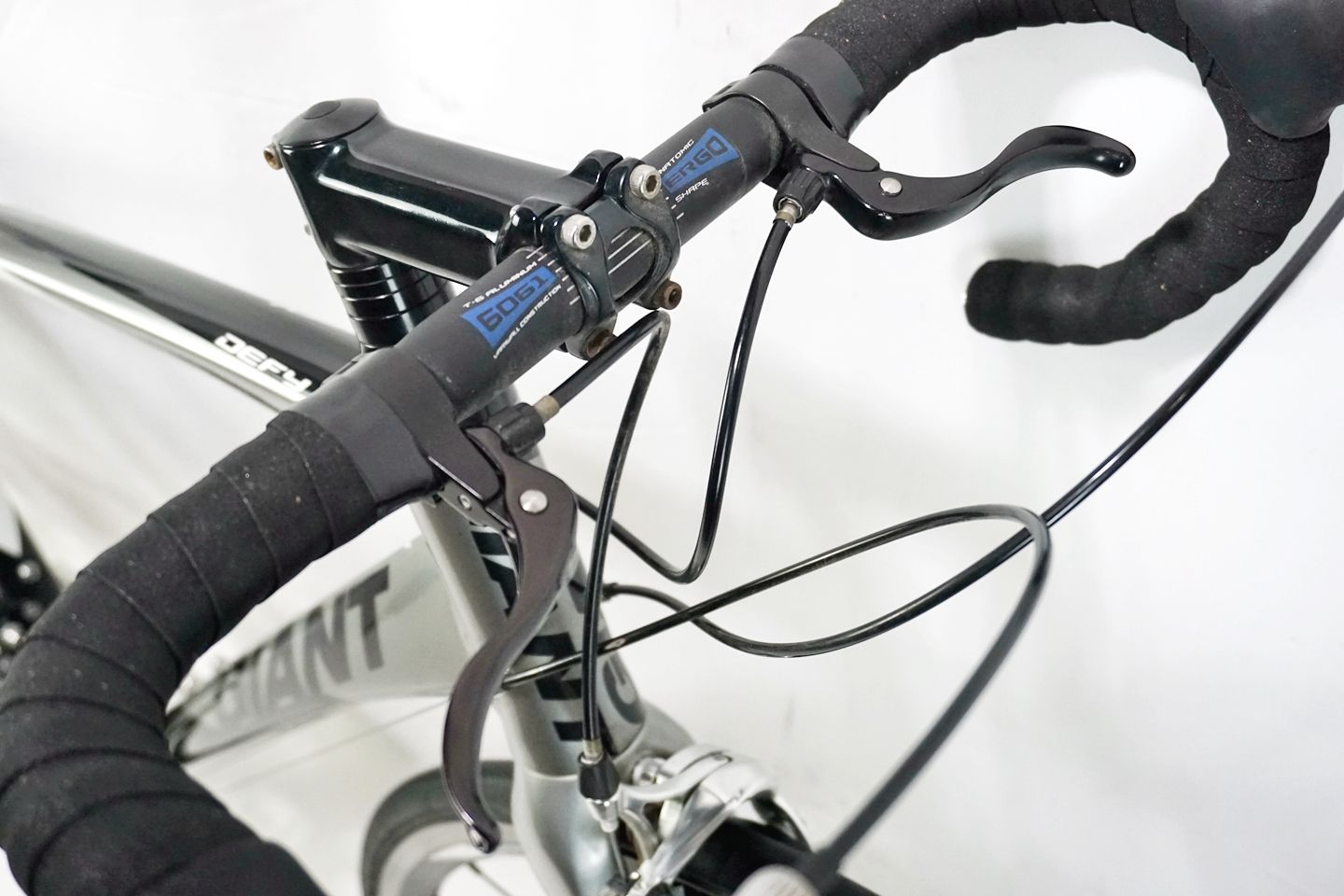 ロードバイク ジャイアント DEFY3 2010 中古 ロードバイク GIANT DEFY3