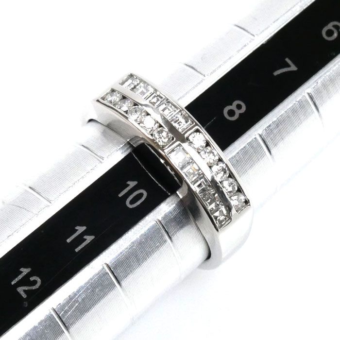 プラチナpt900 リング　幅10.4〜4.7㎜　約14.5号　12.11 g 指輪 プラチナ PT900 マルチカラー パヴェリング サファイア
