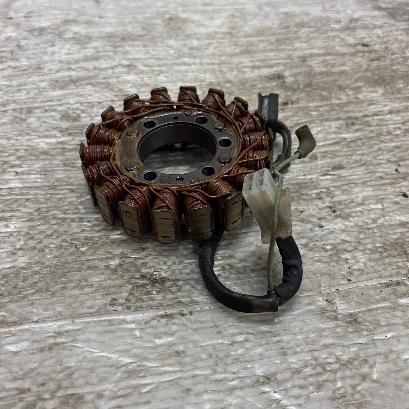 ZX400D ステーターコイル