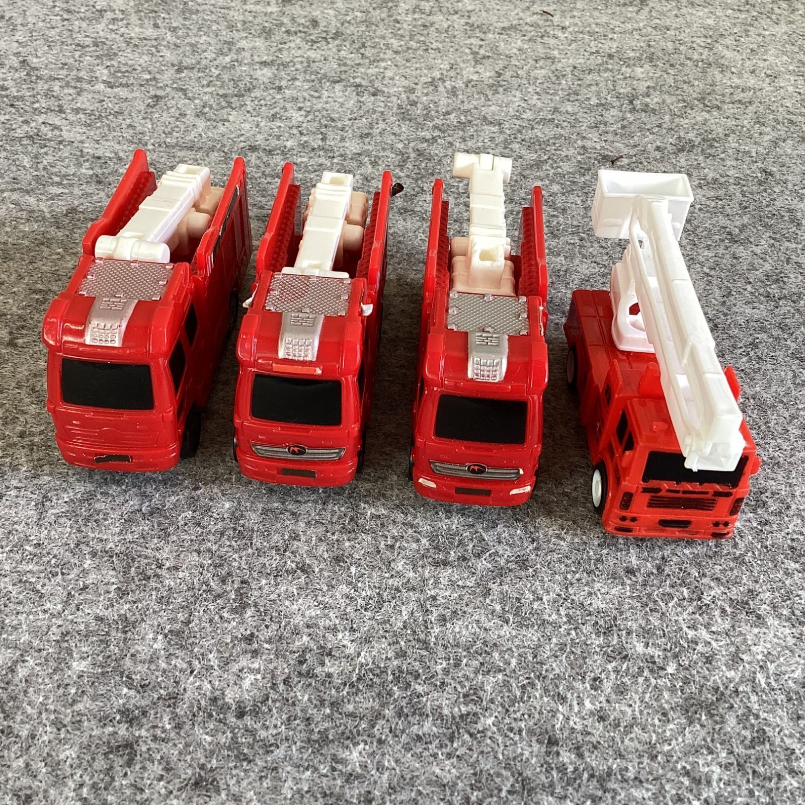 トミカ まとめ売り　はたらくくるま ☆240,【発送対応】【リユース品】トミカ はたらくくるま まとめ売り