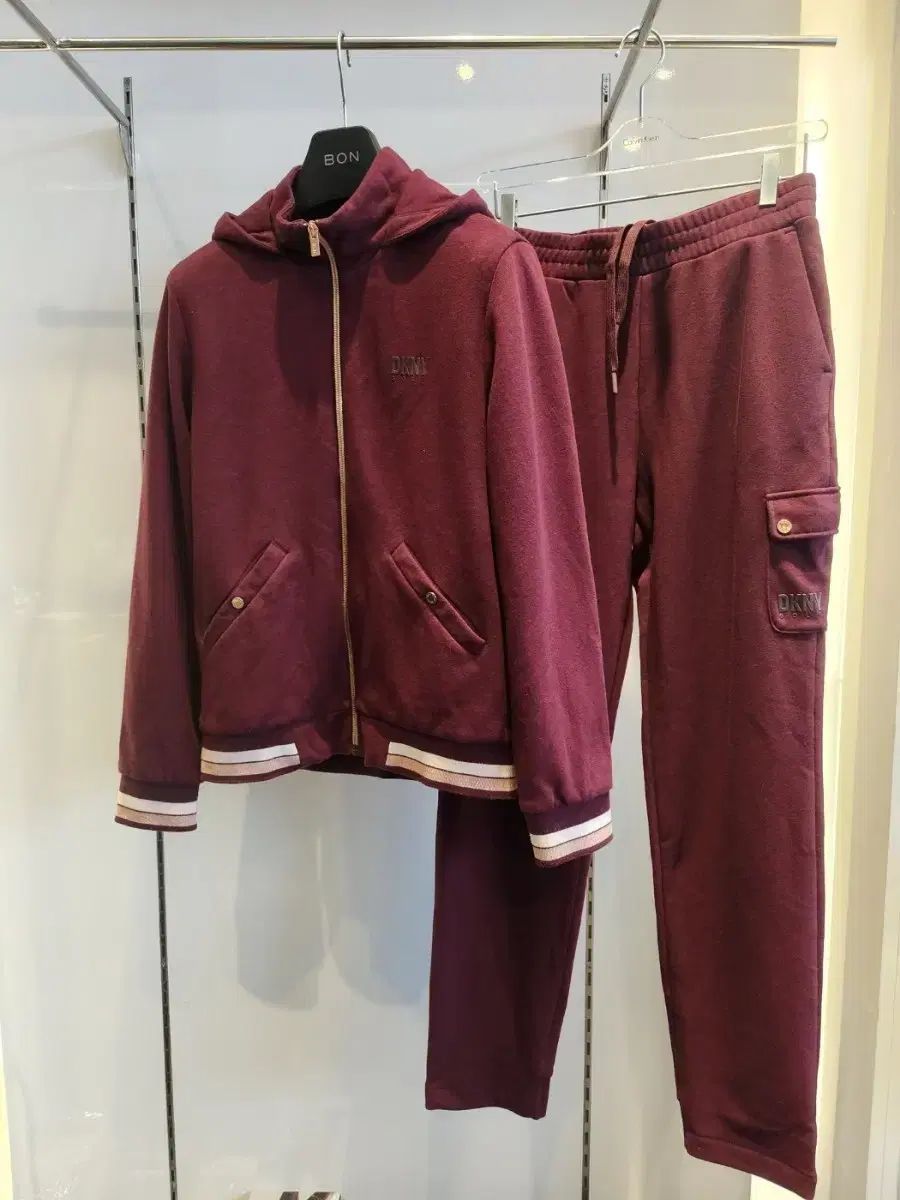 DKNY ゴルフ＆トレーニング セットアップ M 最