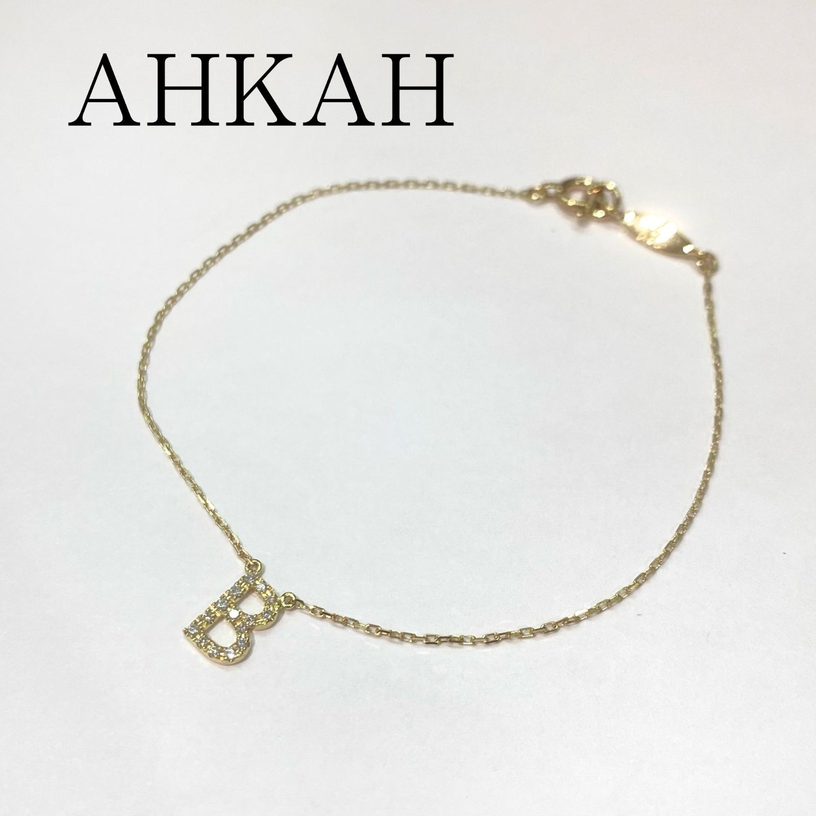 人気?AHKAH アーカー K18 ダイヤモンド 0.06ct 