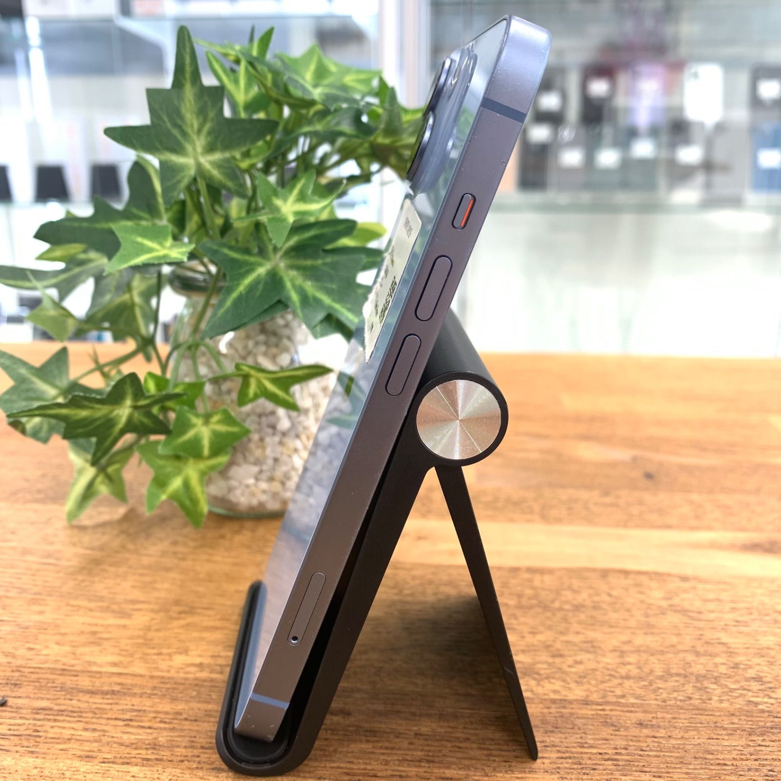 iPhone 14 - メルカリ