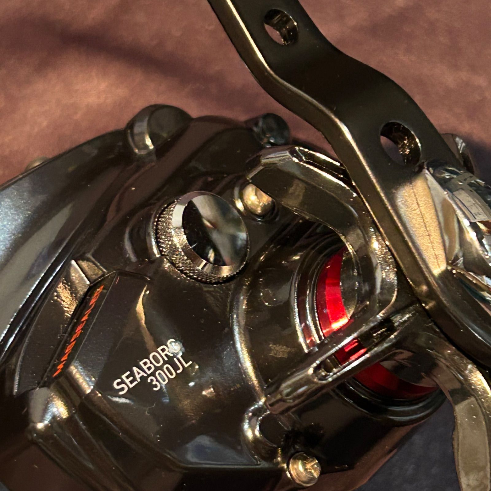 《美品》Daiwa SEABORG 300J　ダイワ シーボーグ 300J　電動リール【A0114】