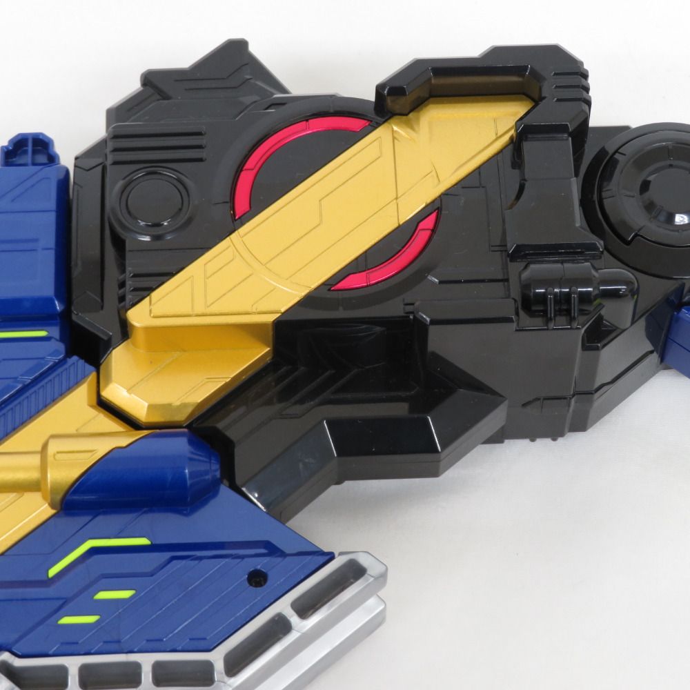 仮面ライダーゼロワン DXオーソライズバスター 外箱イタミ有 仮面ライダーゼロワン DXオーソライズバスター 外箱イタミ有