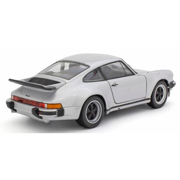 新品 WELLY 1/24 ポルシェ 911 ターボ 1974 シルバー 完成品ダイ