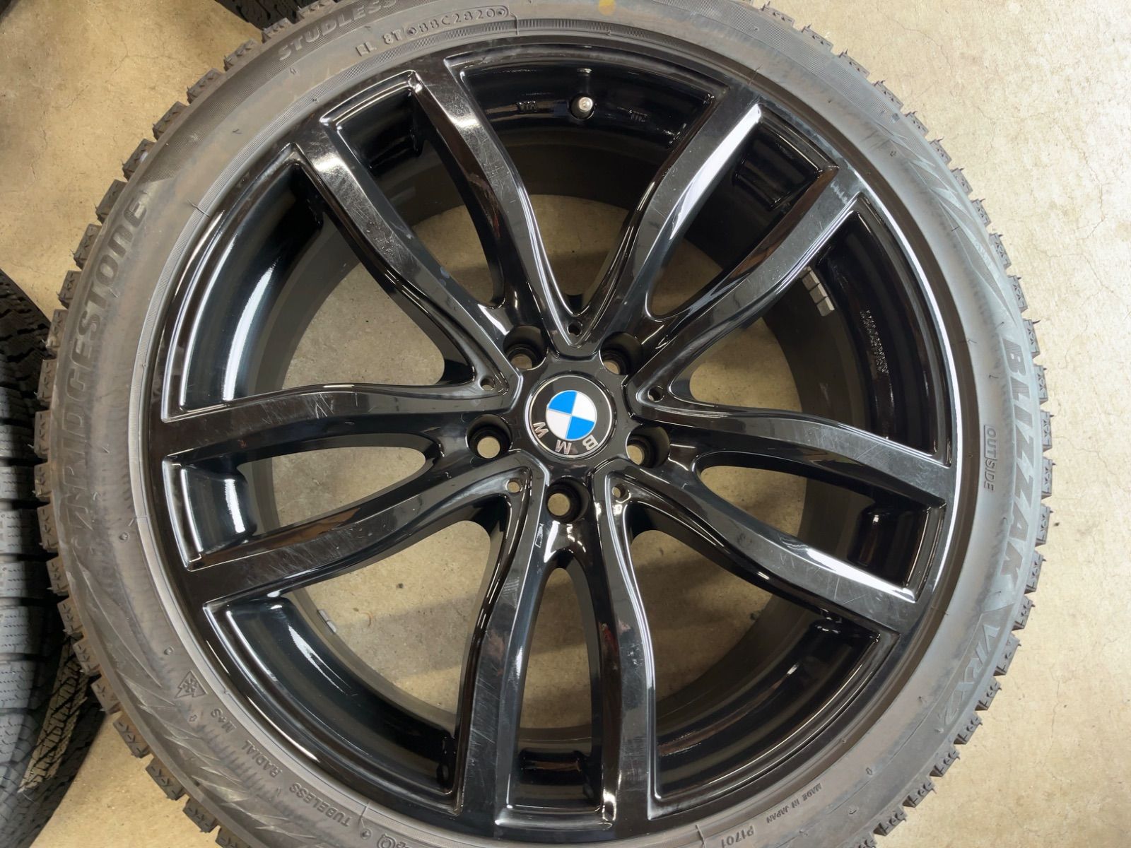 BMW G15 8シリーズ G30 G31 BS VRX2 バリ山 19インチ 4本セット