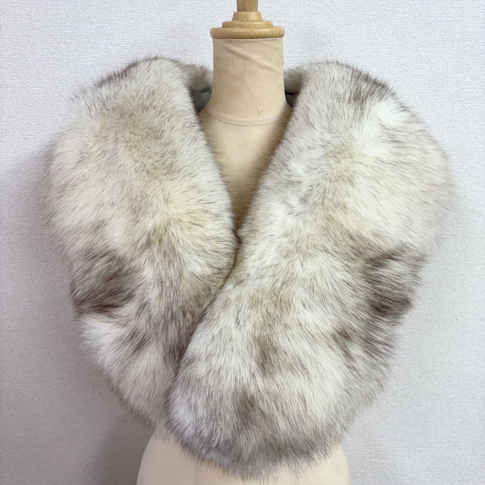 SAGA FOX Superb Quality Ranched Fox ファーショール 成人式 白系 