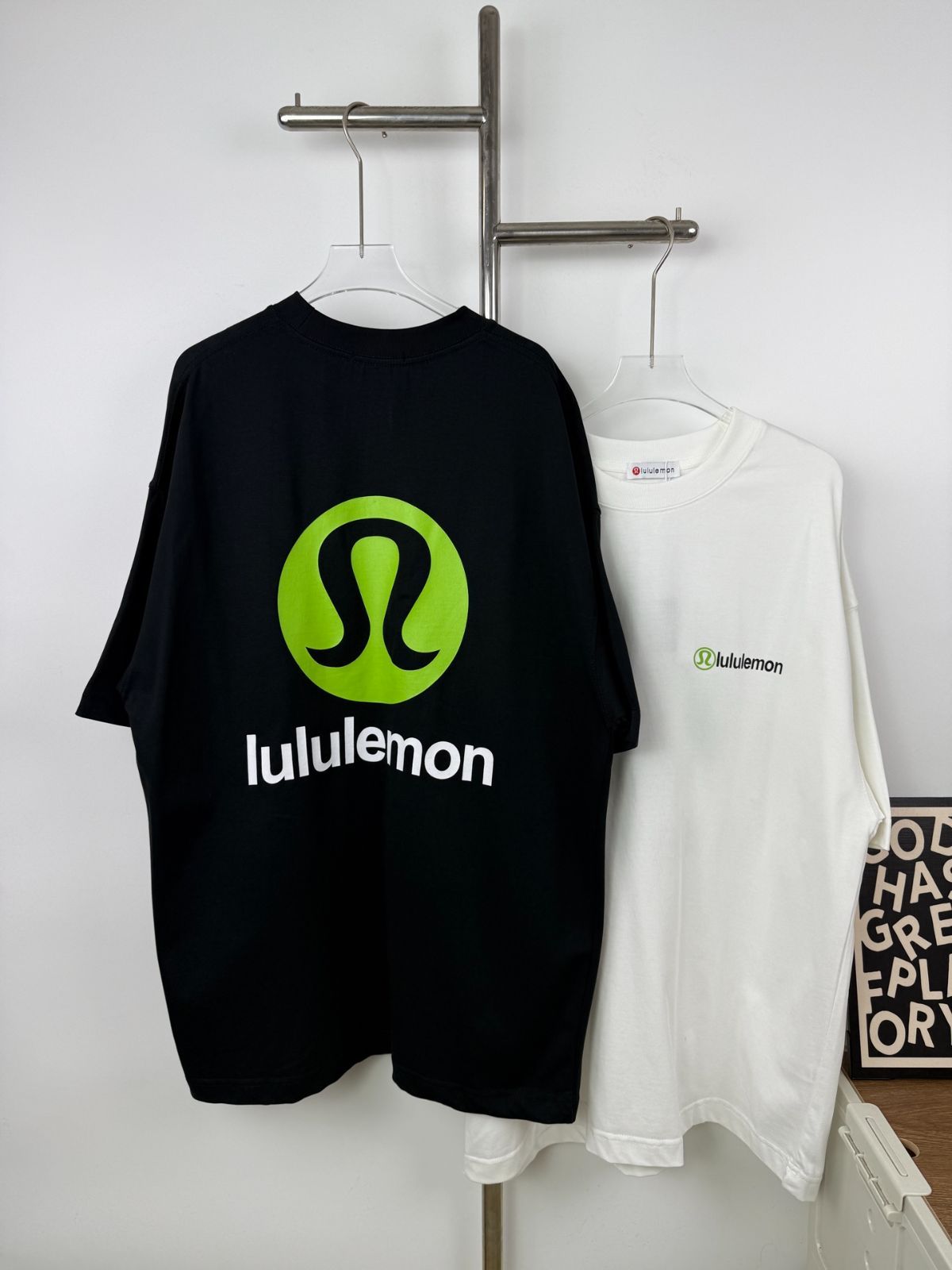 Lululemon 25SS 夏ファッション シンプル カジュアル ロゴプリント 半袖Tシャツ
