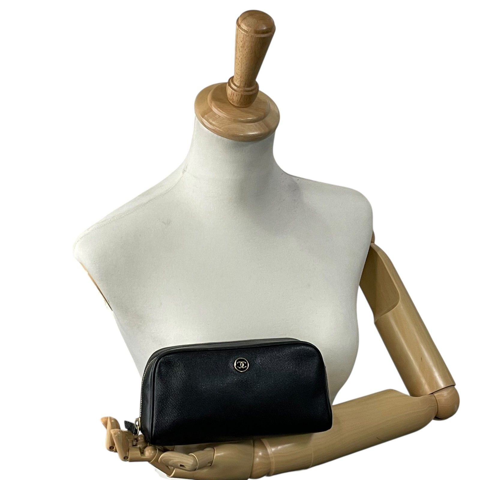 CHANEL シャネル ココボタン メイクポーチ レザー ベージュ 8