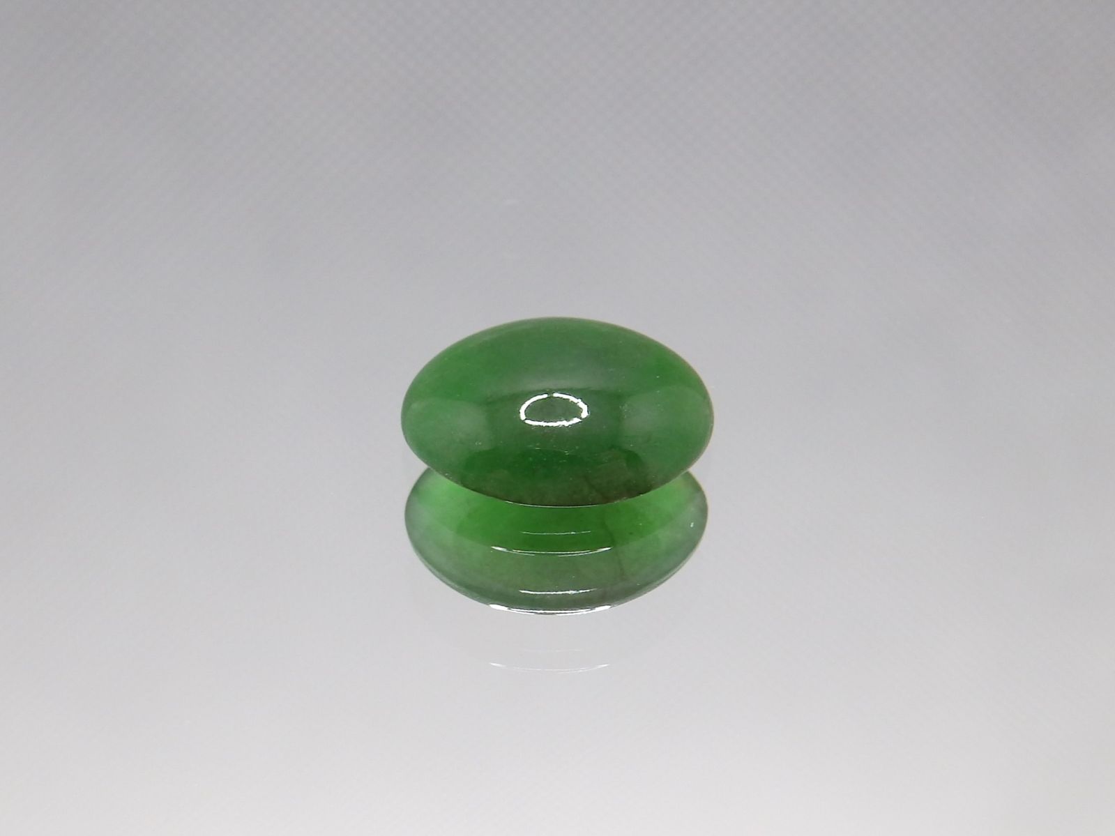 天然ひすいのルース【3.406ct】