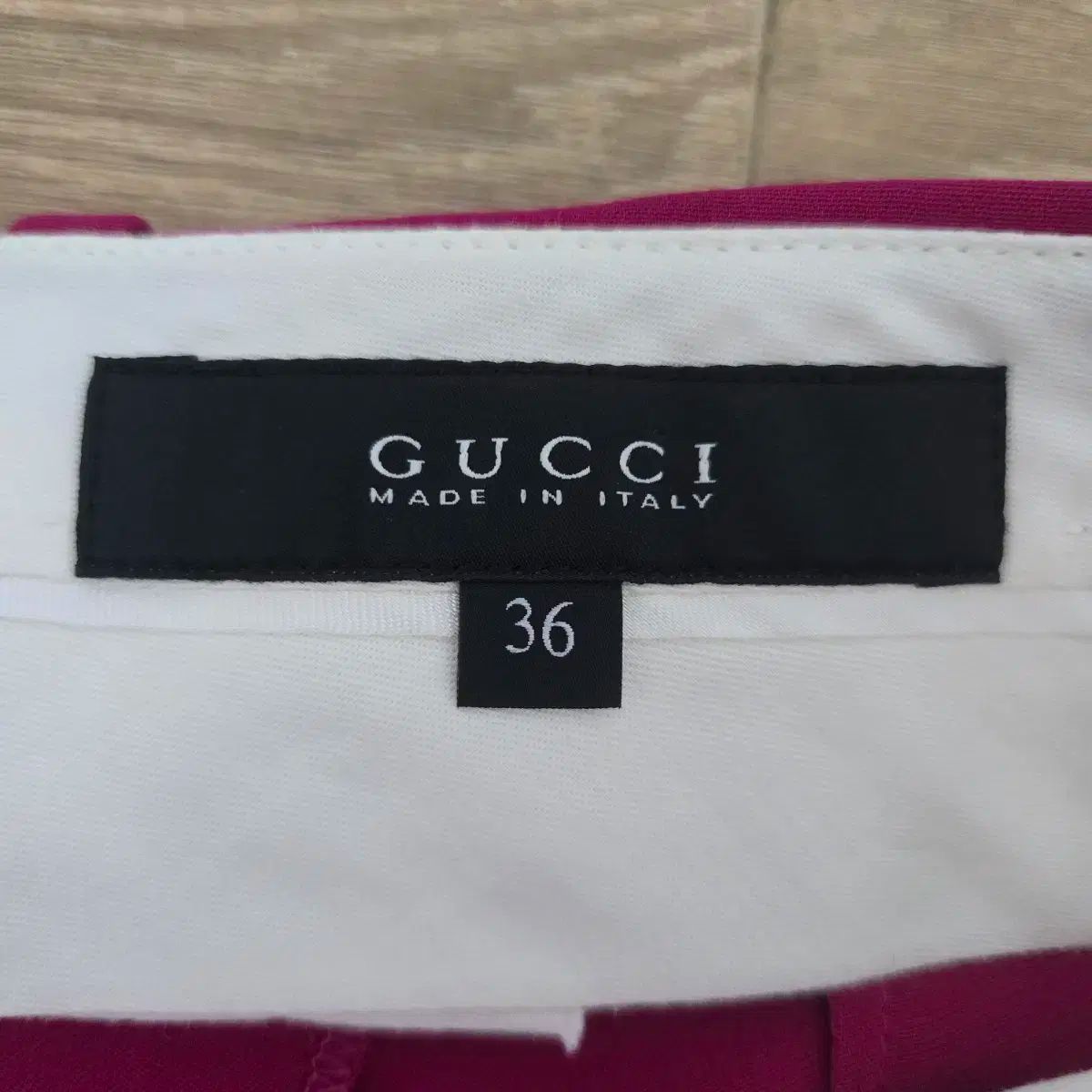 GUCCI ズボン　新品　未使用　タグ付き GUCCI - グッチ GUCCI パンツの通販 by KOMEHYO ONLINE ラクマ店