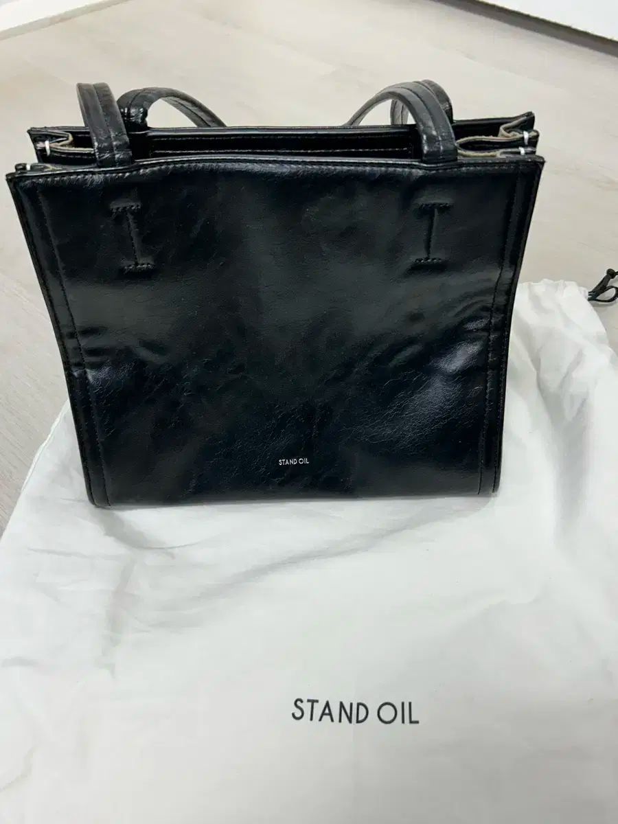 立っている 油 oblongbag ミニ ブラック