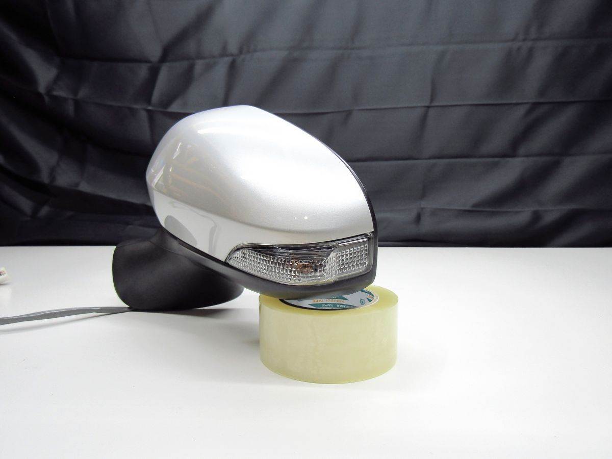 トヨタ 160 カローラフィールダー 前期 純正 左 ドアミラー 8P ZRE162G シルバー 1F7 87940-12J90 助手席側 E16 アクシオ