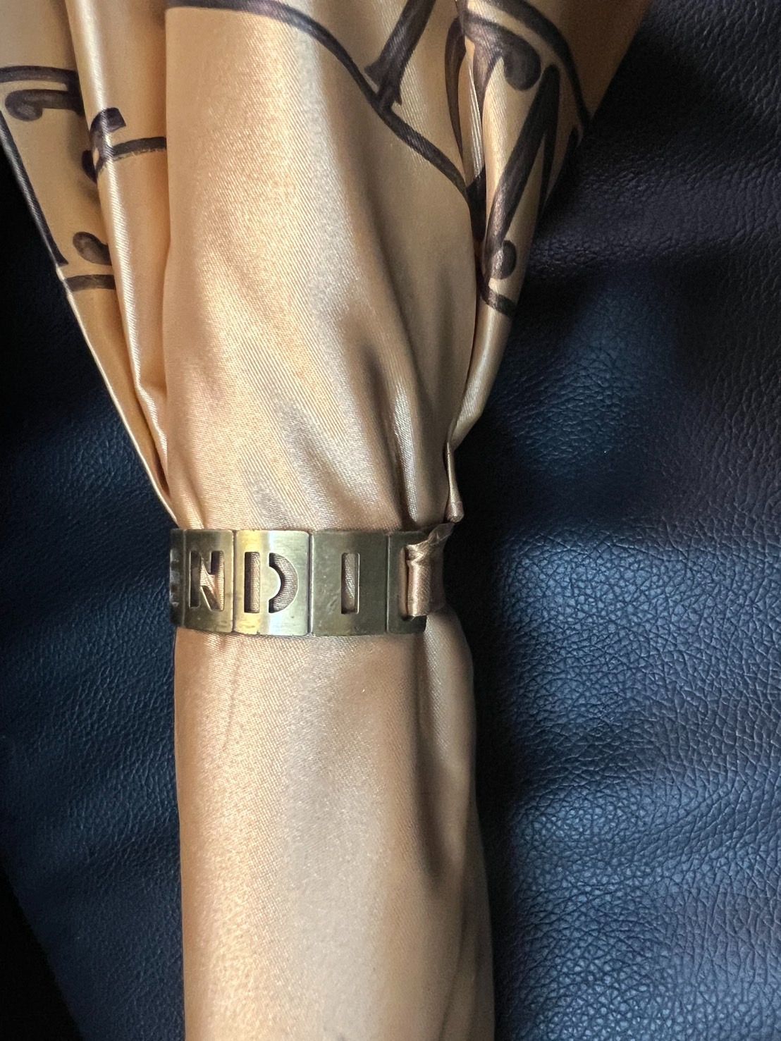 FENDI ヴィンテージ 長傘 FENDIロゴ ズッカ柄ハンドル ゴールド