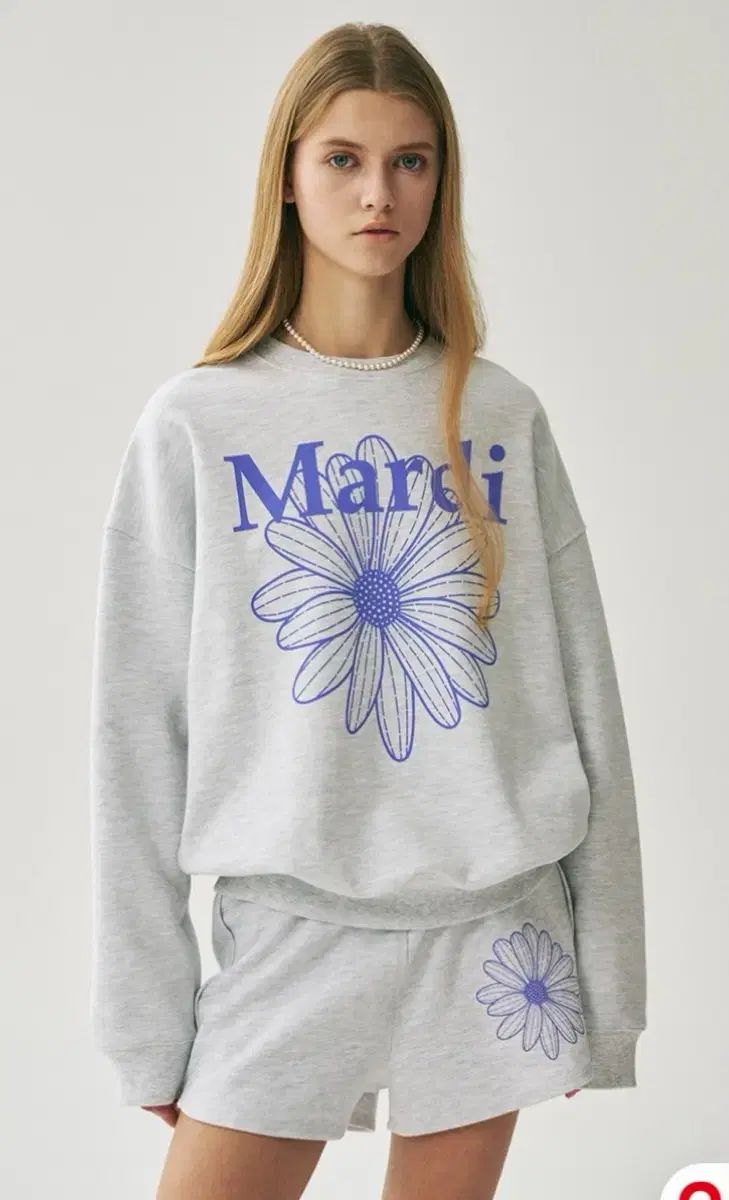Mardi Mercredi マルディメクルディ スウェットシャツのセットアップ