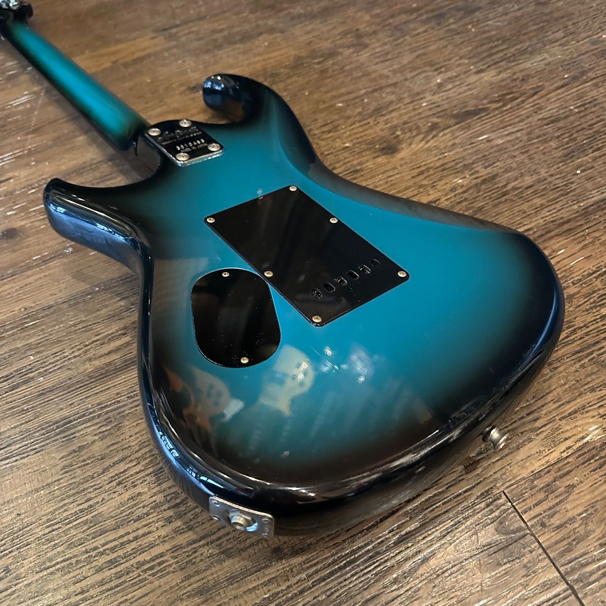 エレキギターのアリアプロⅡ、rs inazuma AriaPro II アリアプロ2 RS INAZUMA-V 84年 日本製 - メルカリ