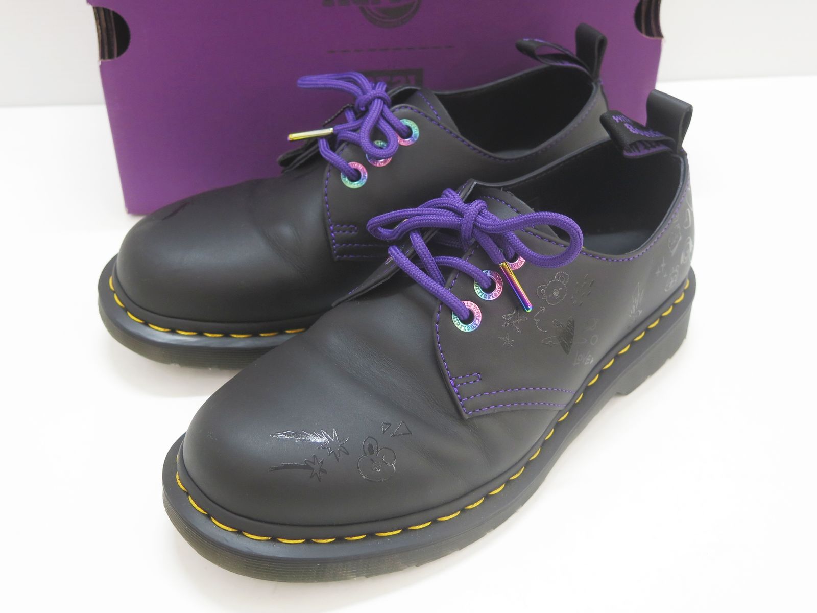 Dr.Martens×BT21 ドクターマーチン/ビーティーイシビル 32179001 1461