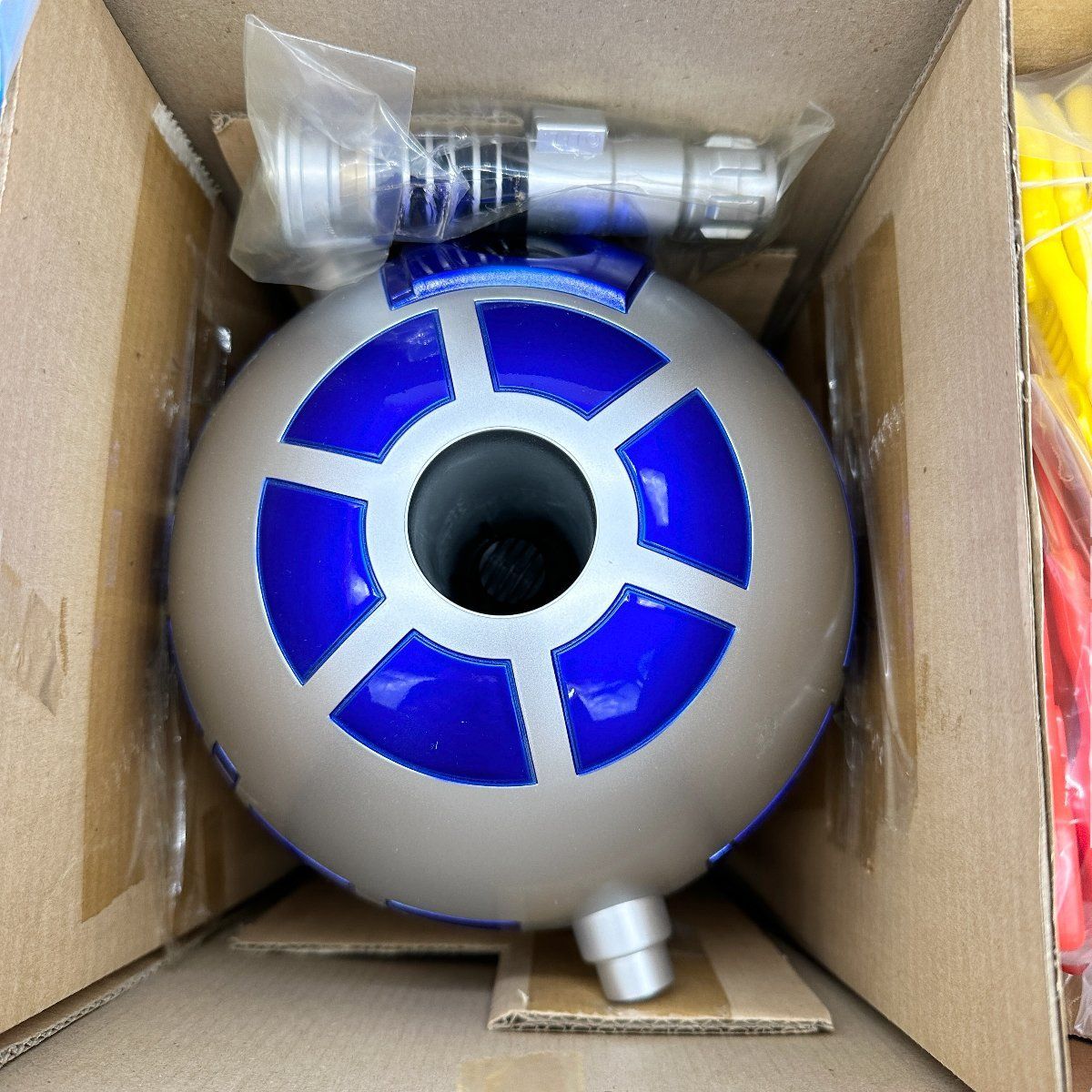 売れ筋新商品 【未使用品】TOMY トミー STARWARS スターウォーズ R2 D2