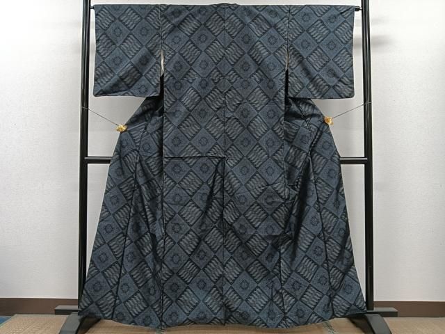 平和屋着物□本場大島紬 花菱文 正絹 逸品 CAAR6317kb - メルカリ 