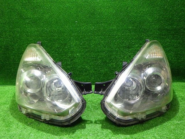車 ウィッシュ ヘッドライト左右 HID ZNE10/14 後期 68-13 バラスト付