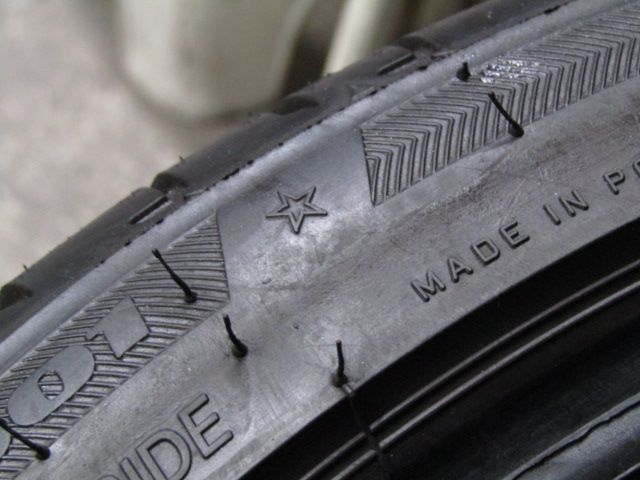 BMW承認RFT 245|35R18