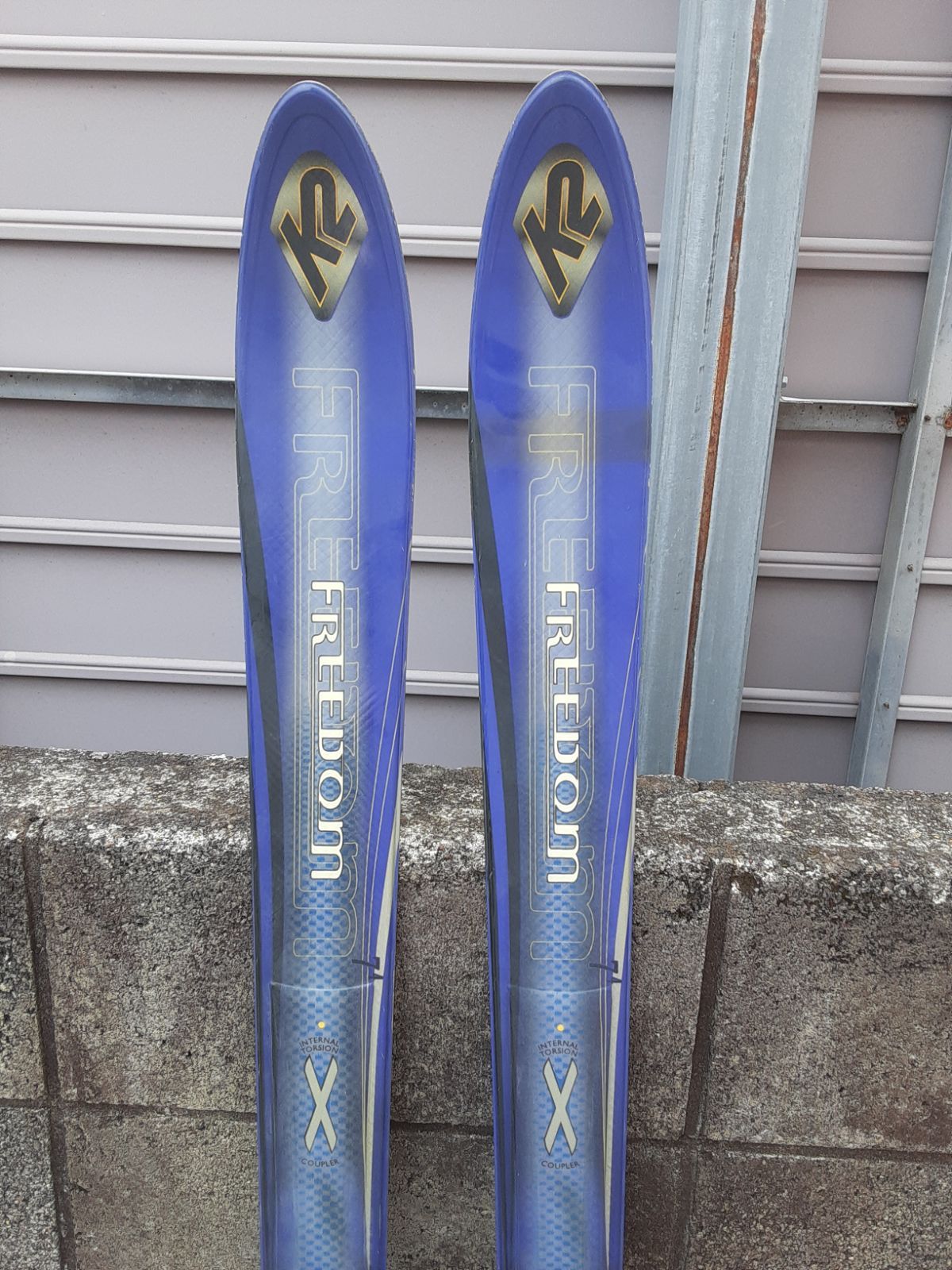 SALOMON スキー板 170cm ビンディング　2点セット K2 スキー板 SALOMON ビンディング セット 168cm ネイビーブルー